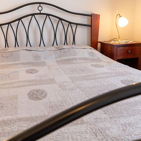 Apartmani Trlaja Vodice Eksteriør billede