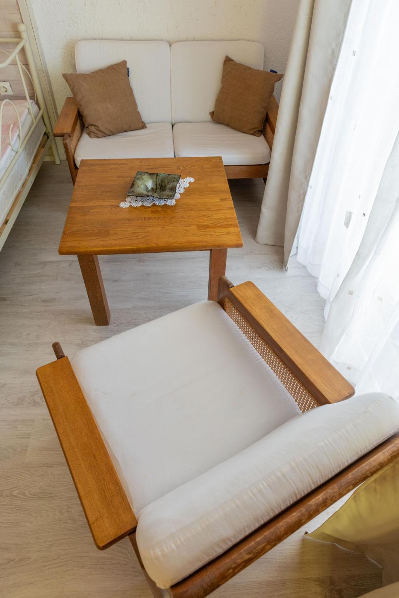 Apartmani Trlaja Vodice Eksteriør billede